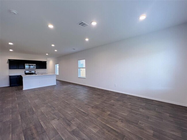 Building Photo - 14732 Hazel Br Dr