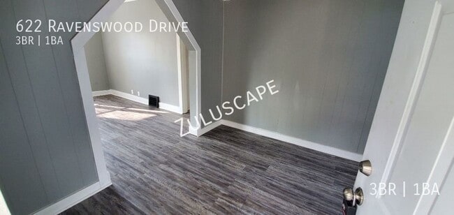 Building Photo - 622 Ravenswood Dr