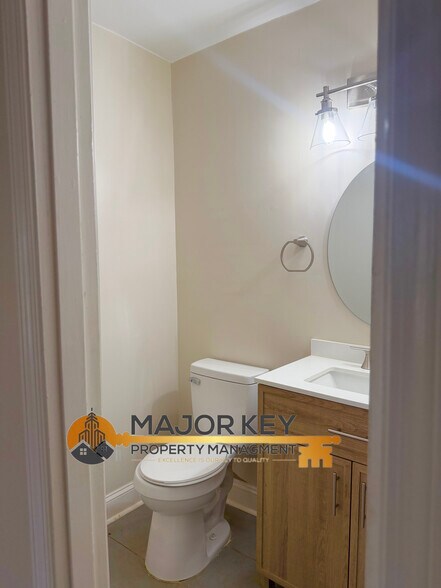 Building Photo - 4178 Suzanne Ln