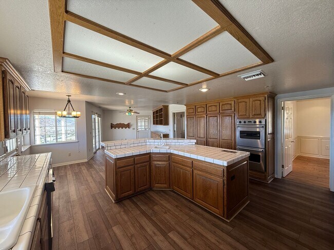 Building Photo - Acton 4 bedroom on Dirt Road