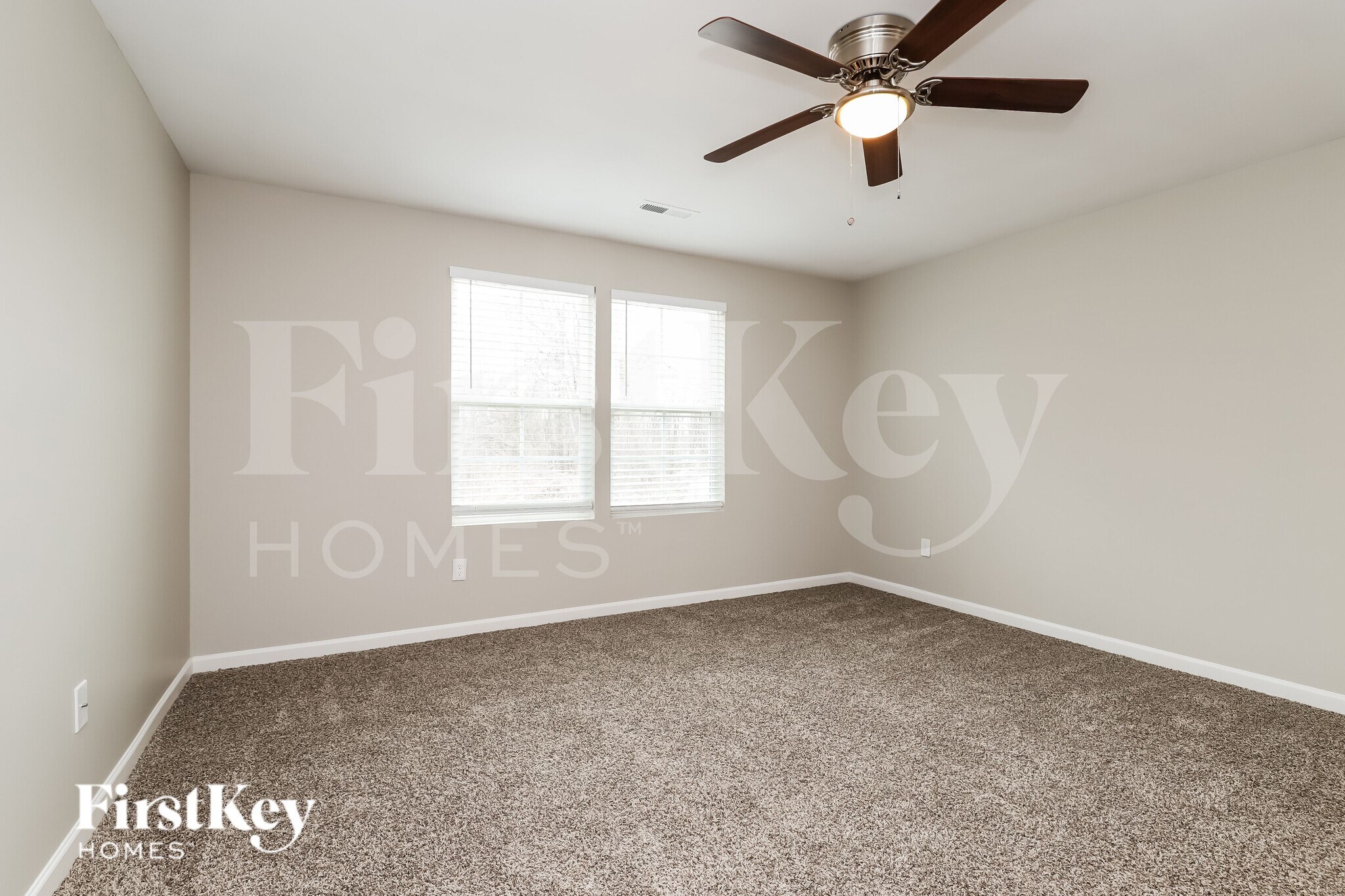 Building Photo - 217 Focus Ln