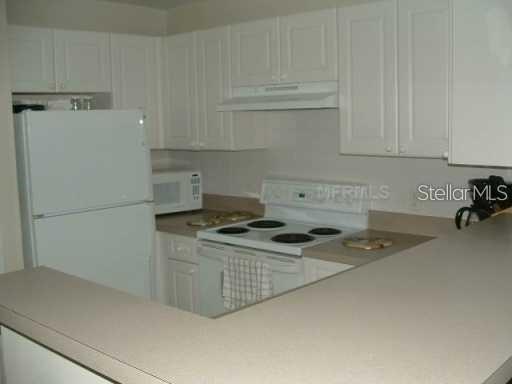 Building Photo - 235 Goldenrain Dr