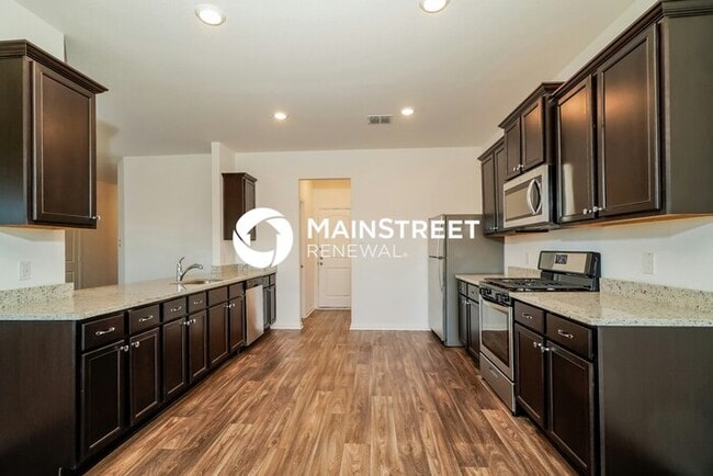 Building Photo - 4 Bedroom Pet-Friendly Home in New Braunfels, TX with Main Street Renewal
