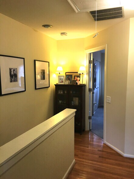 Building Photo - 6526 Medinah Ln