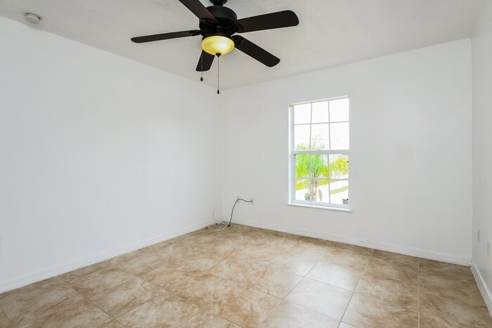 Building Photo - 508 Mallard Ct