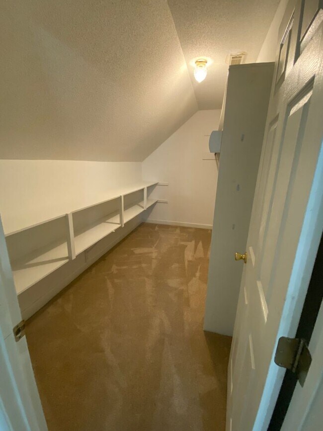 Building Photo - 4 Bed 3 Bath House in Beautiful Stratford Neighborhood in Evans!