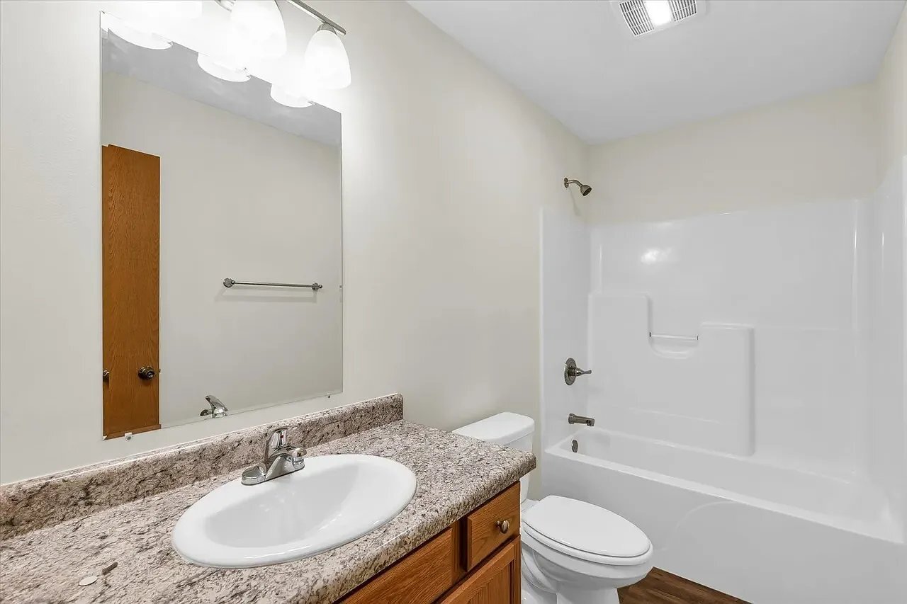 Building Photo - 1509 Stonebluff Ct