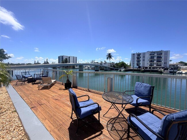 Building Photo - 8080 Tatum Waterway Dr