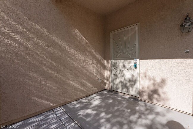 Building Photo - 7733 Lively Loom Ct