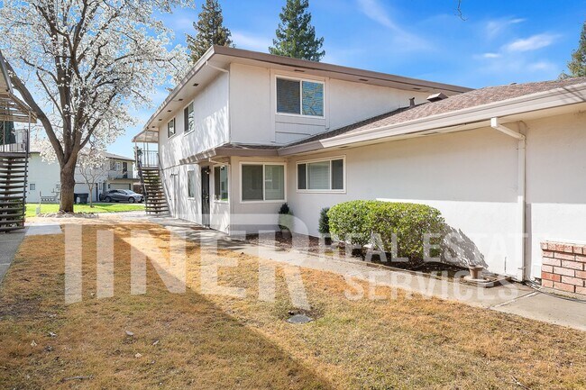 Building Photo - 243 Breuner Dr