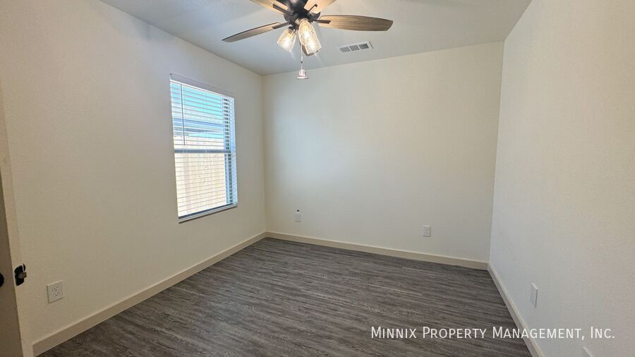 Building Photo - 8005 Date Ave