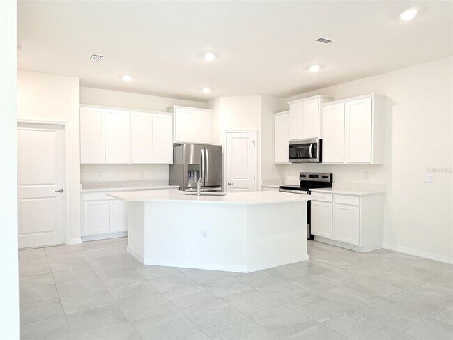 Building Photo - 4730 NW 39th St Rd