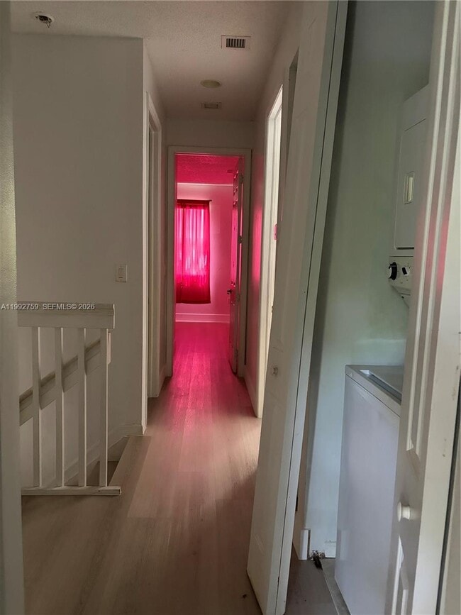 Building Photo - 2281 NE 42nd Ave