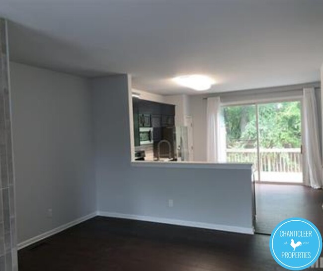 Building Photo - 1644 Brook Fern Way