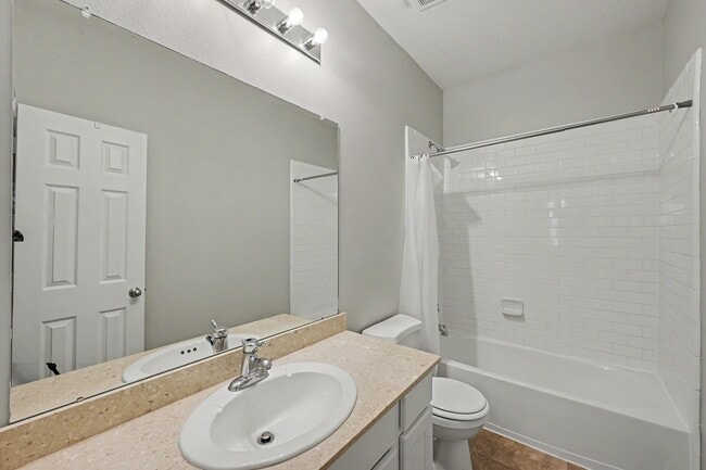 Building Photo - 79 Chipwyck Way