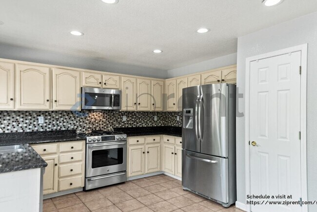 Building Photo - 4755 Fawn Way