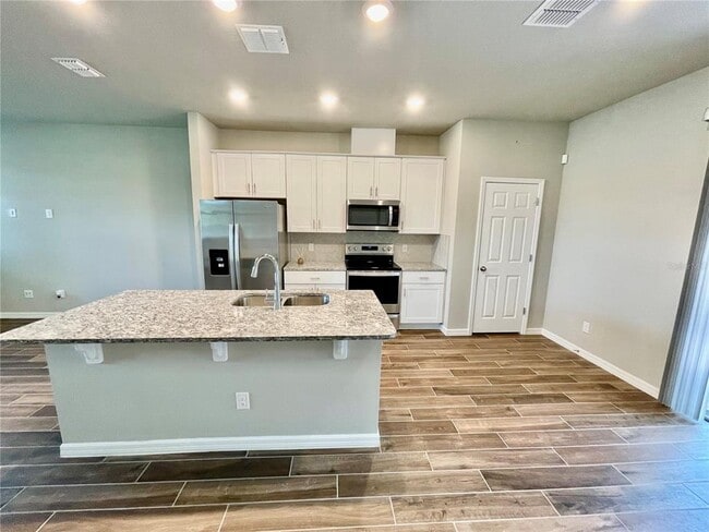 Building Photo - 934 Legacy Winds Way