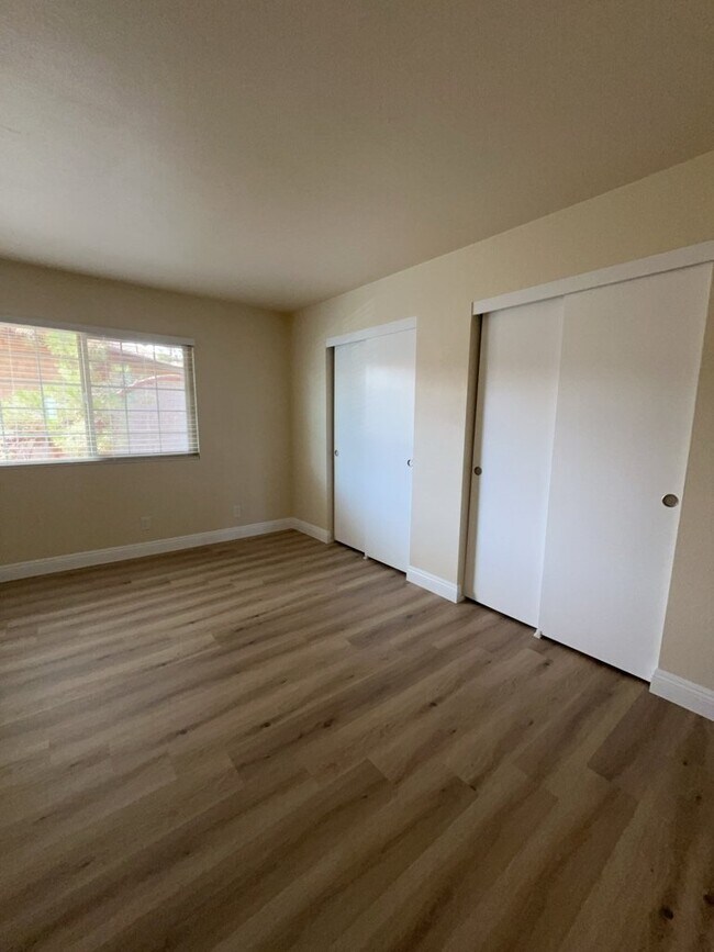 Building Photo - 2753 Kline Cir