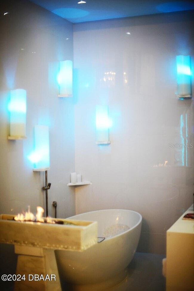 Building Photo - 120 S Woodland Blvd