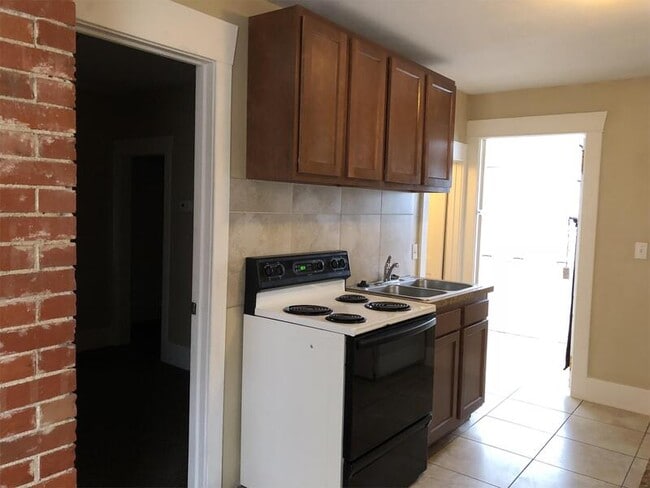 Building Photo - 1497 10th St