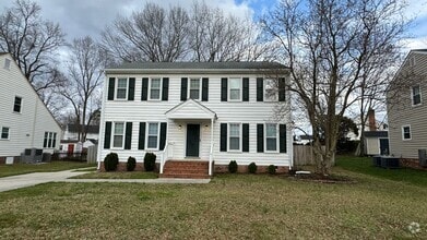 Building Photo - Hanover two story in Battlefield Green