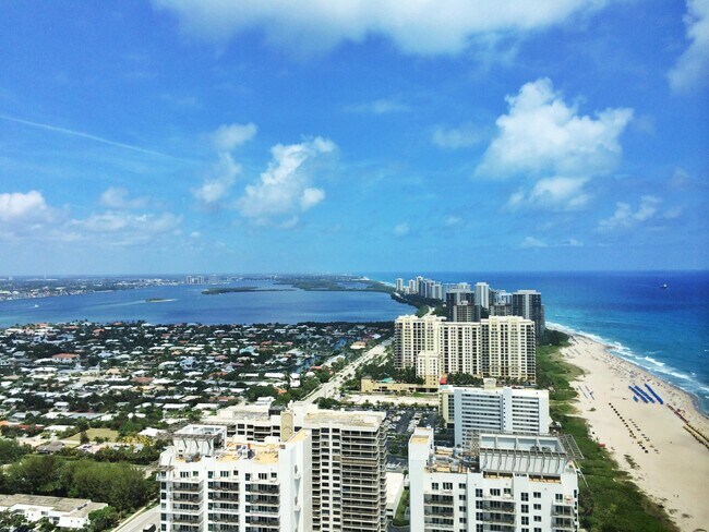 Building Photo - 3000 N Ocean Dr