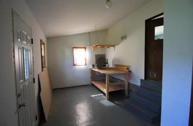 Building Photo - 3- Bedroom Home in Quiet Sparta Neighborhood