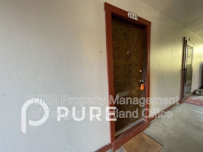 Building Photo - 2649 NE Wasco St