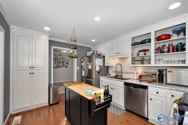 Building Photo - 4315 Horace Dr NW