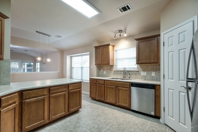Building Photo - 3353 Rod Carew Dr