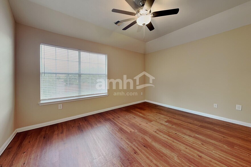 Building Photo - 847 Darbydale Crossing Ln