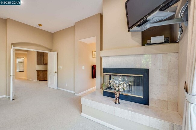 Building Photo - 1105 Peacock Creek Dr