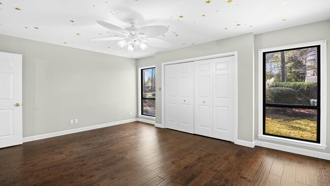 Building Photo - 904 Dogwood Ct