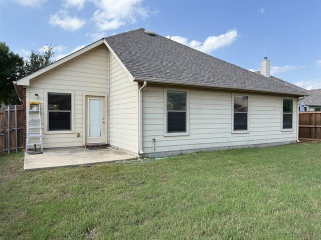 Building Photo - 5121 Hidden Knolls Dr