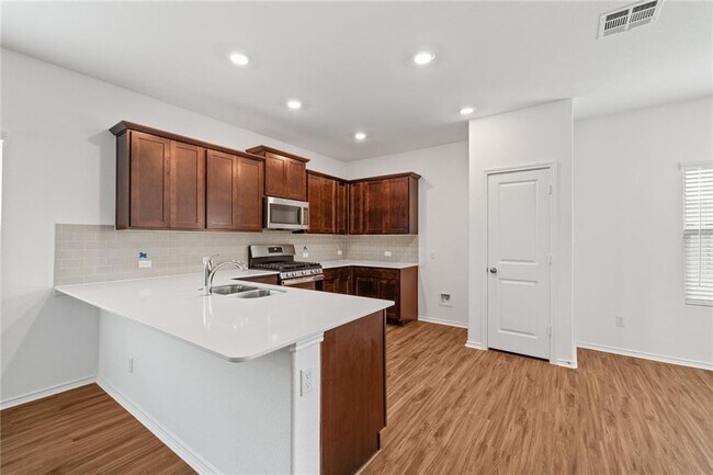 Building Photo - 21724 Wilmiller Ln