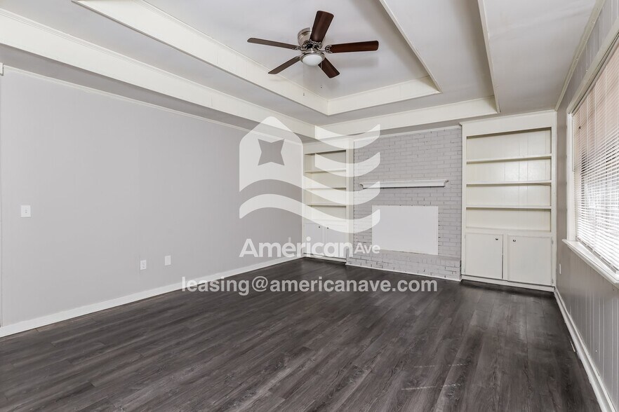 Building Photo - 5341 Brookhollow Dr