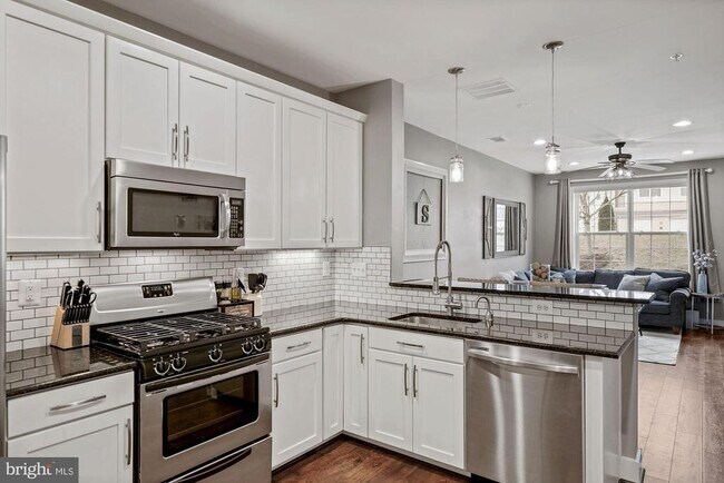Building Photo - 22682 Verde Gate Terrace