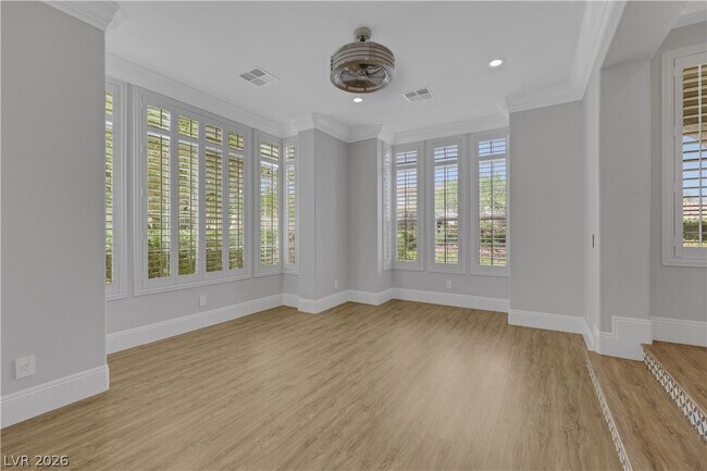 Building Photo - 1629 Saintsbury Dr