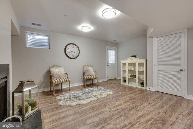 Building Photo - 1207 Pear Blossum Ct