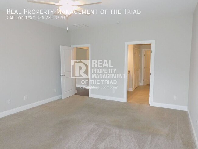 Building Photo - 6826 Magnolia Pk Ct