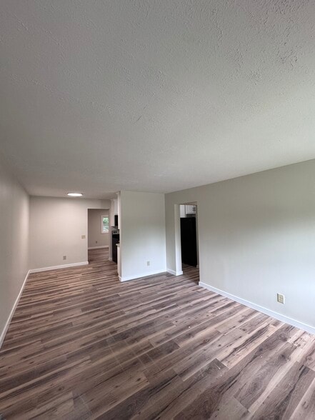Building Photo - 135 Hunter Ave