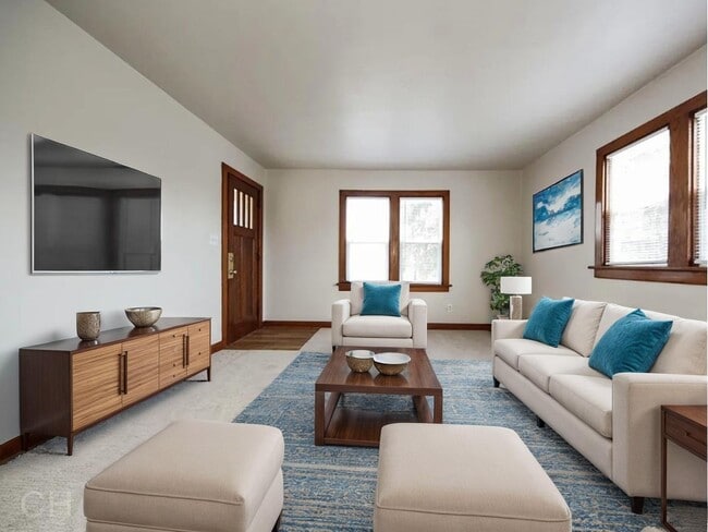 Building Photo - 1330 W 14th St