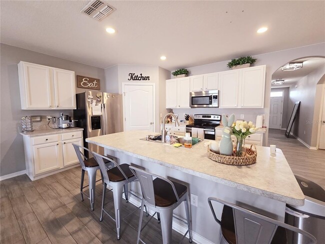 Building Photo - 3180 Royal Tern Dr