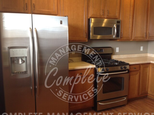 Building Photo - 4334 Bulrush Blvd