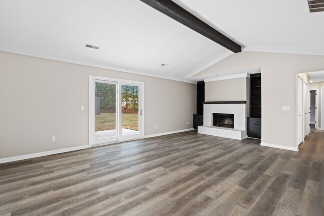 Building Photo - 5610 Oak Fall Rd
