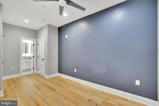 Building Photo - 1110 6th St NW
