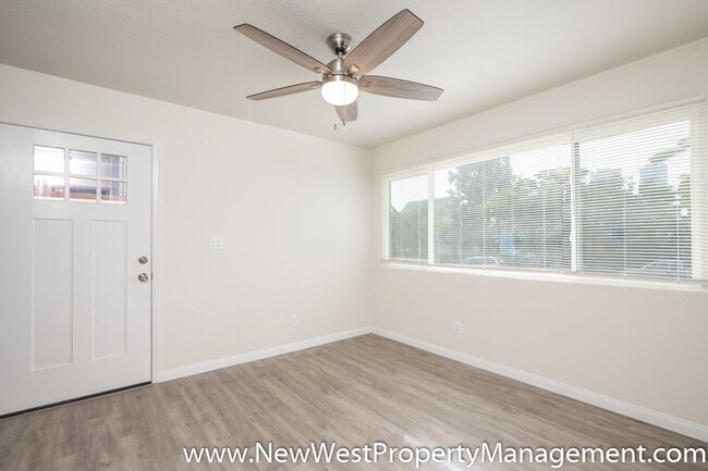Building Photo - Upgraded Sherman Heights 1 Bedroom, Available Now!