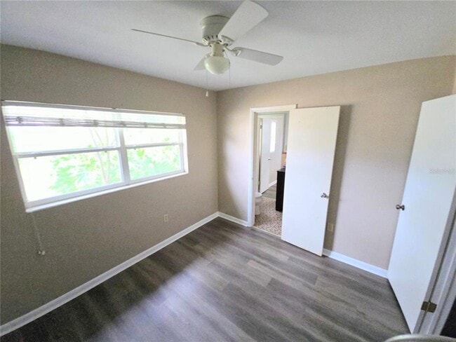 Building Photo - 2150 De La Palma Ave