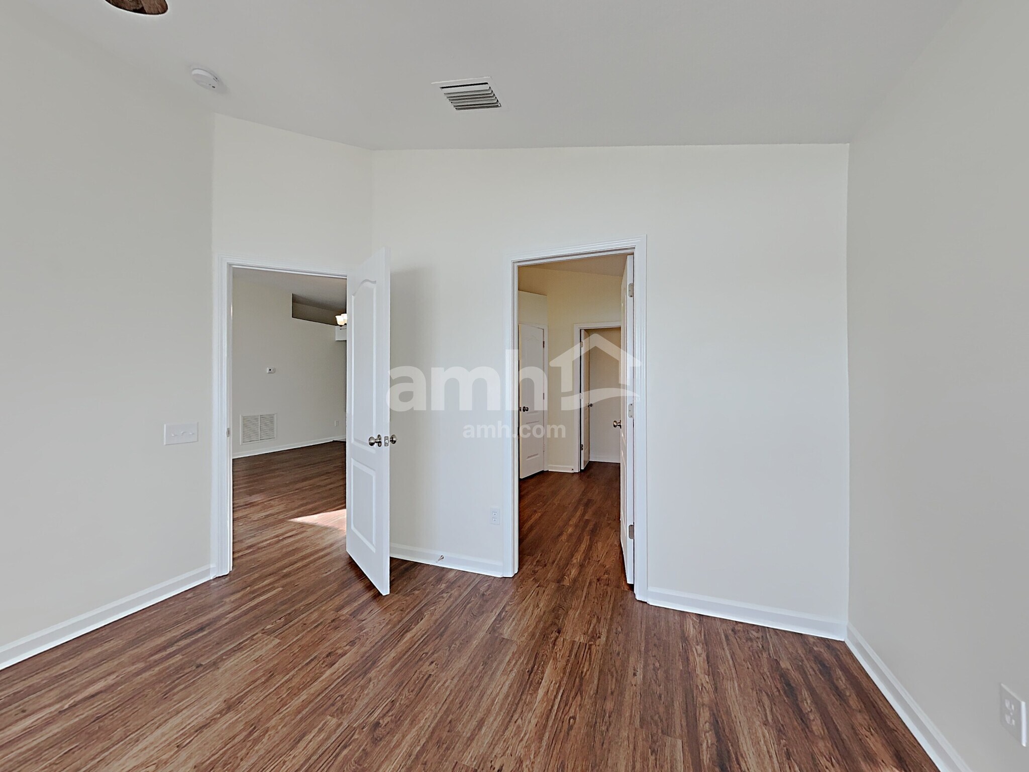 Building Photo - 11642 Tropical Isle Ln