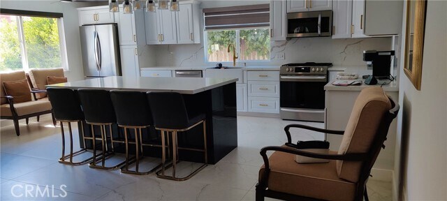 Building Photo - 43442 San Pascual Ave